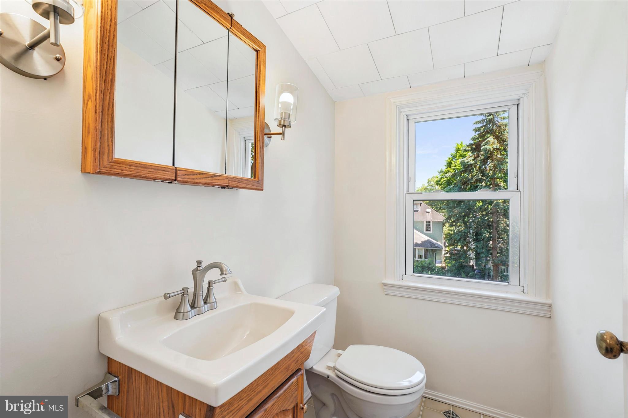 GLENSIDE - Residential