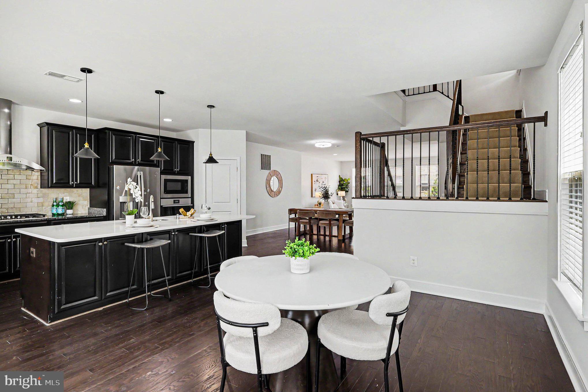 BRAMBLETON TOWN CENTER - Residential
