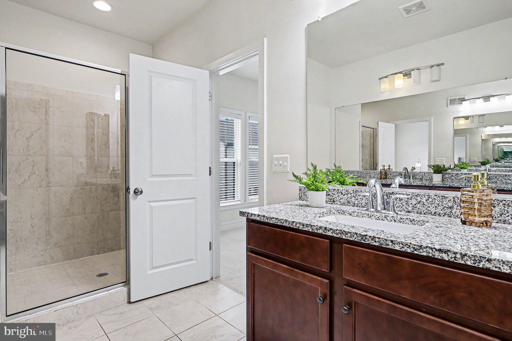 BRAMBLETON TOWN CENTER - Residential