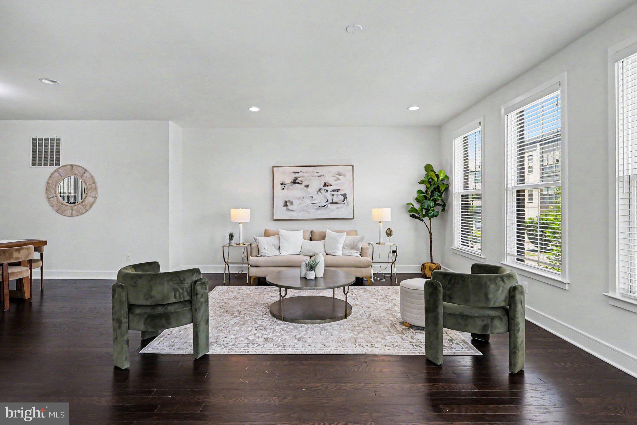 BRAMBLETON TOWN CENTER - Residential