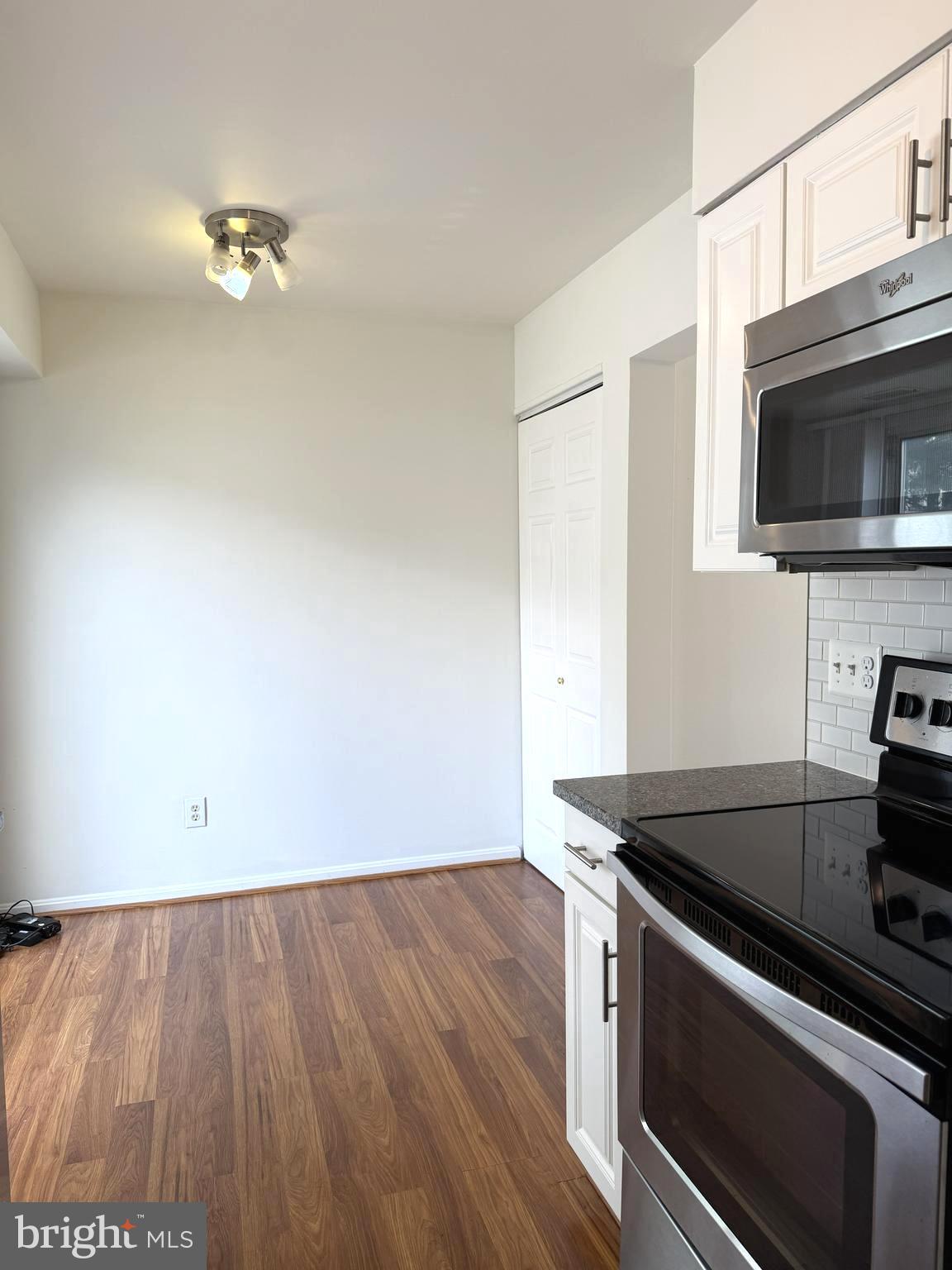 PROVIDENCE VILLAGE - Residential