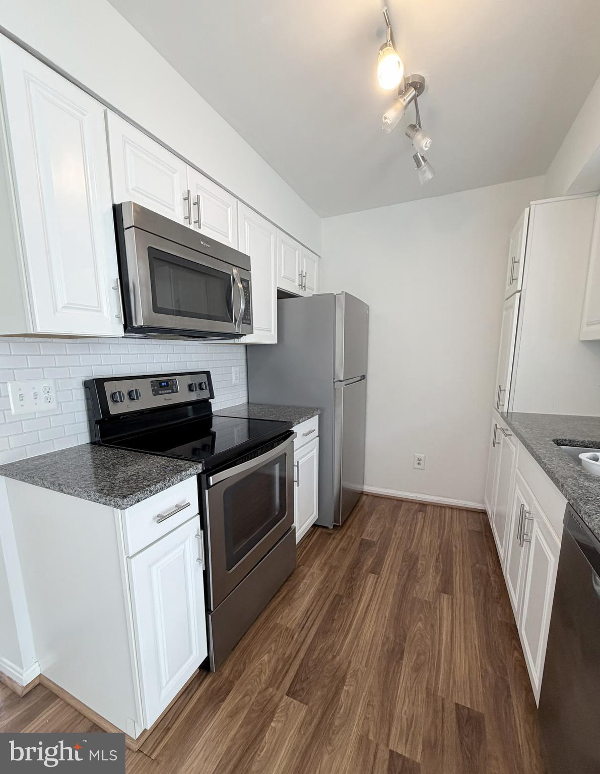PROVIDENCE VILLAGE - Residential