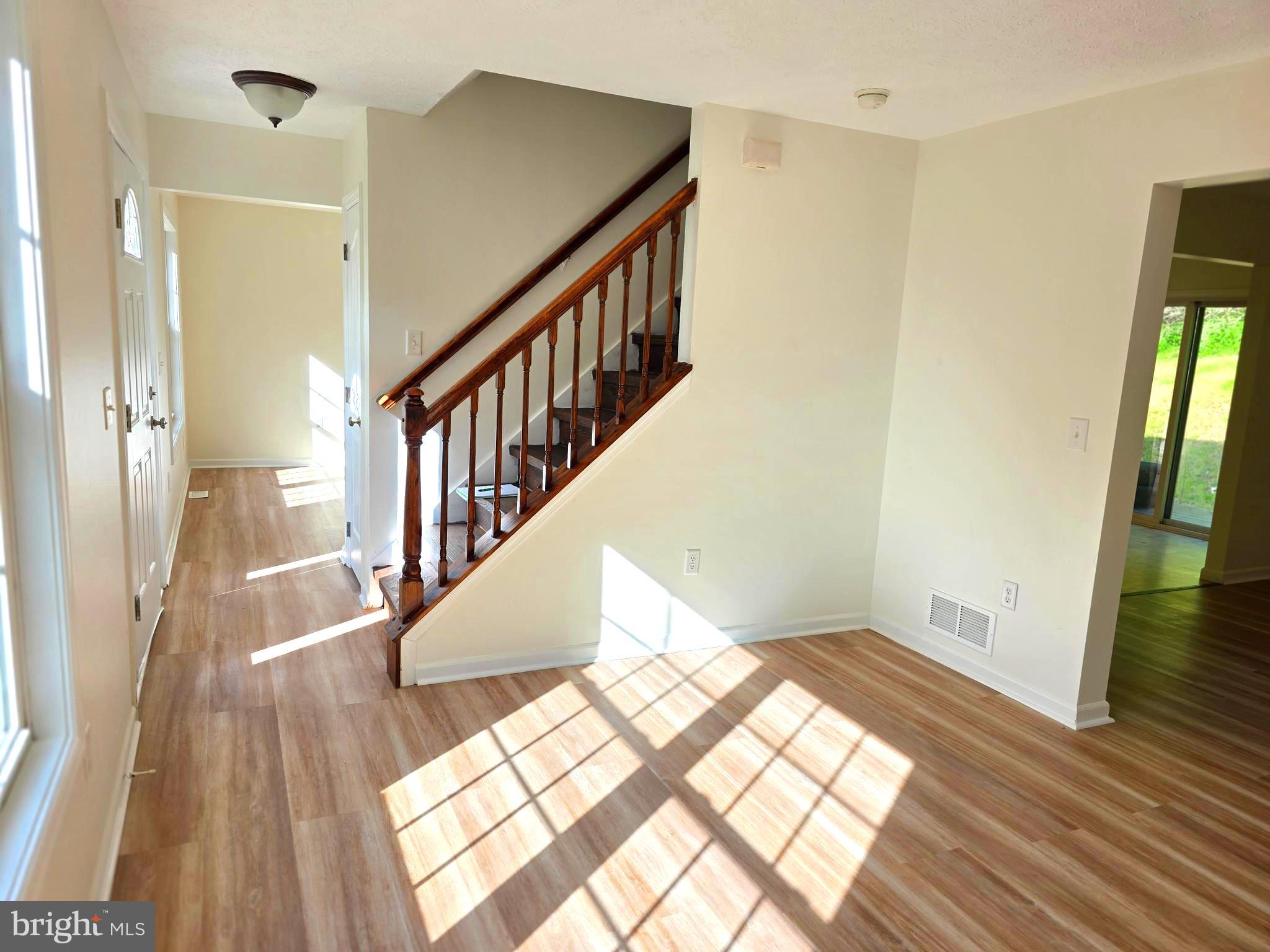 ECKHART MINES - Residential