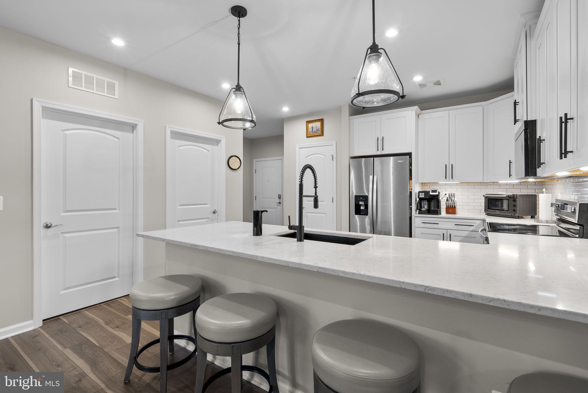 CABIN BRANCH - Residential