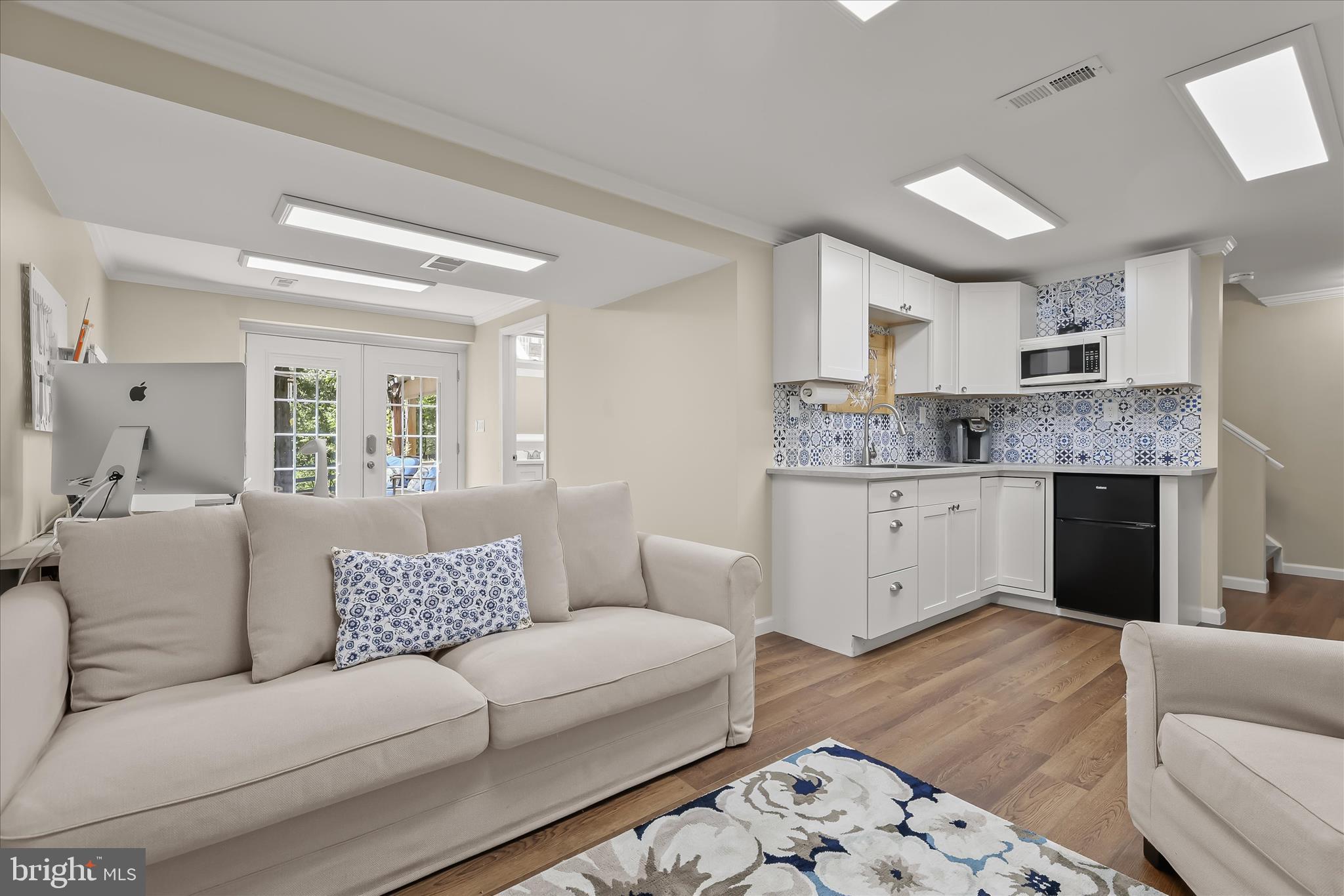 HUNTINGTON - Residential