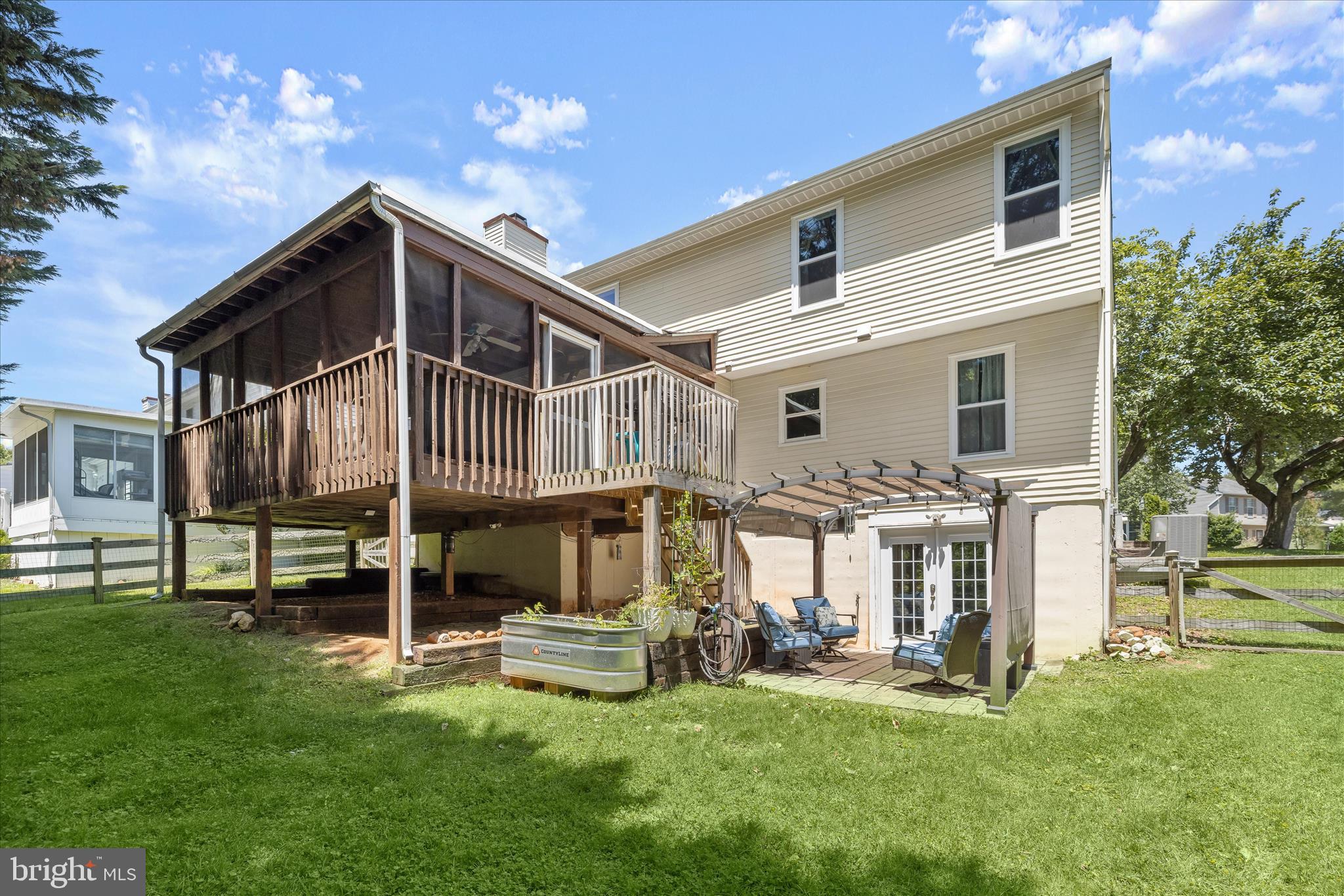 HUNTINGTON - Residential