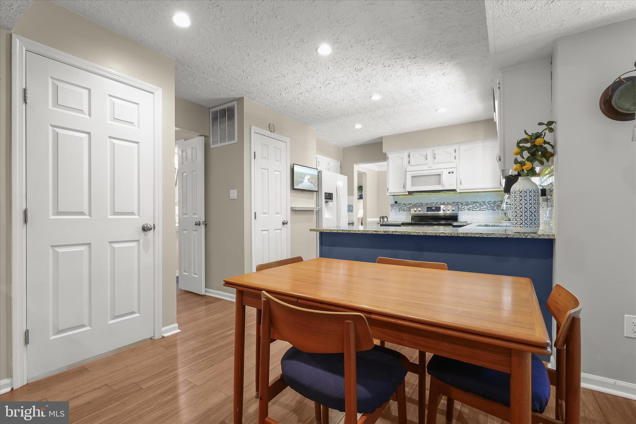 HUNTINGTON - Residential
