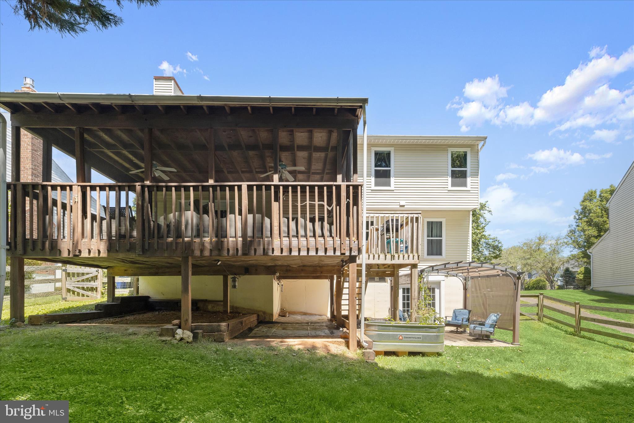 HUNTINGTON - Residential