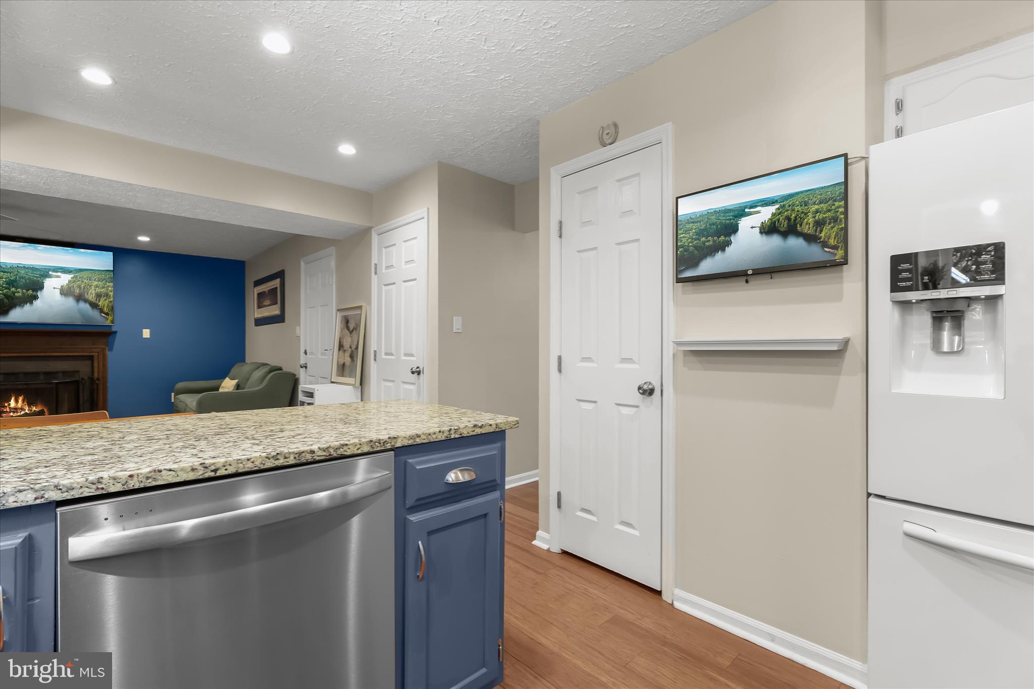 HUNTINGTON - Residential