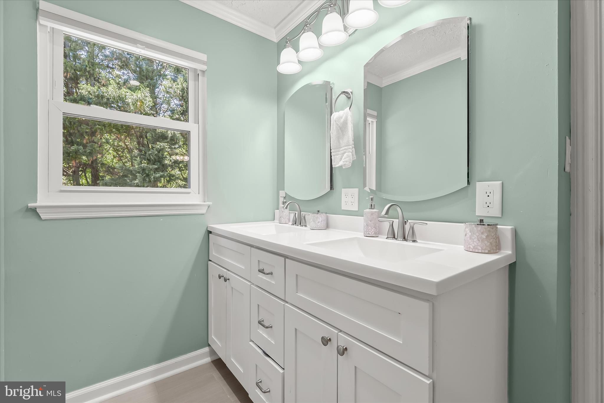 HUNTINGTON - Residential