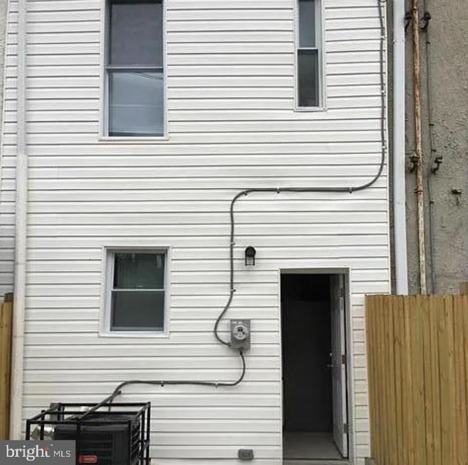 WEST BALTIMORE - Residential