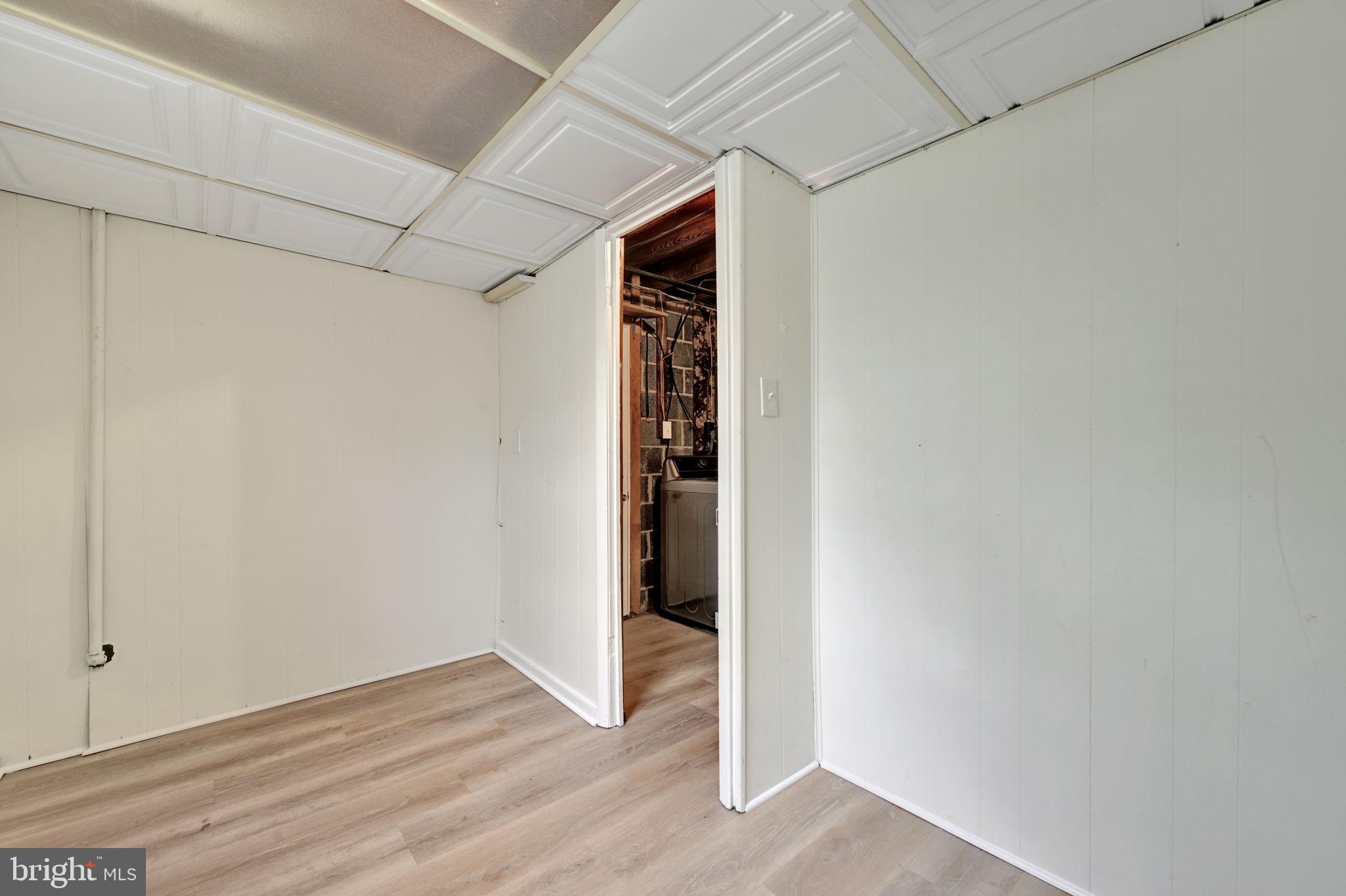 WILBURN ESTATES - Residential Lease