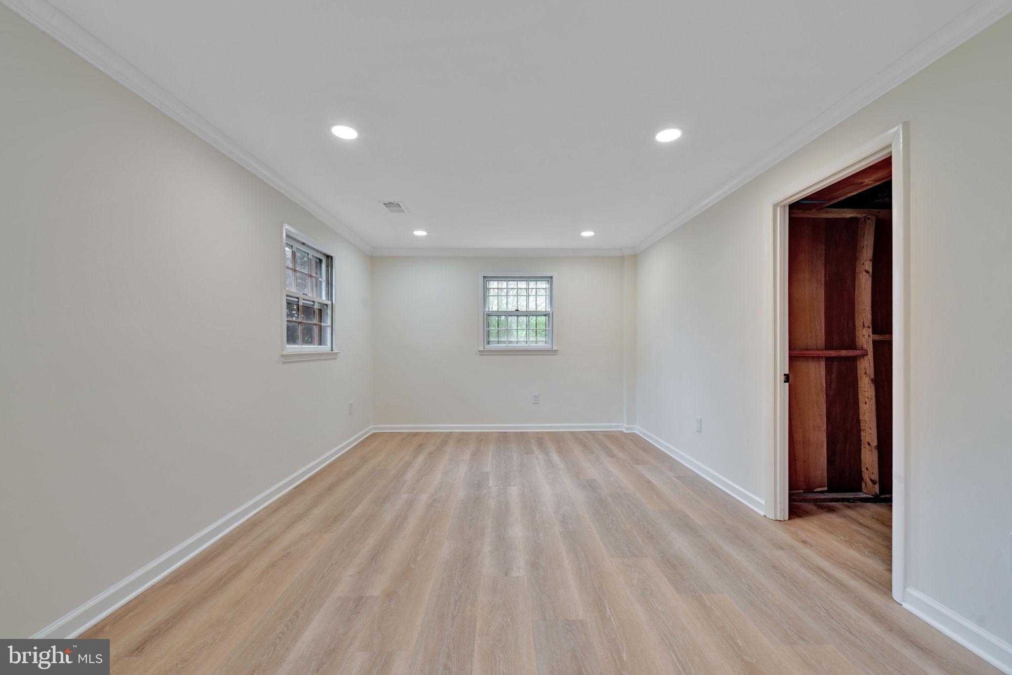 WILBURN ESTATES - Residential Lease