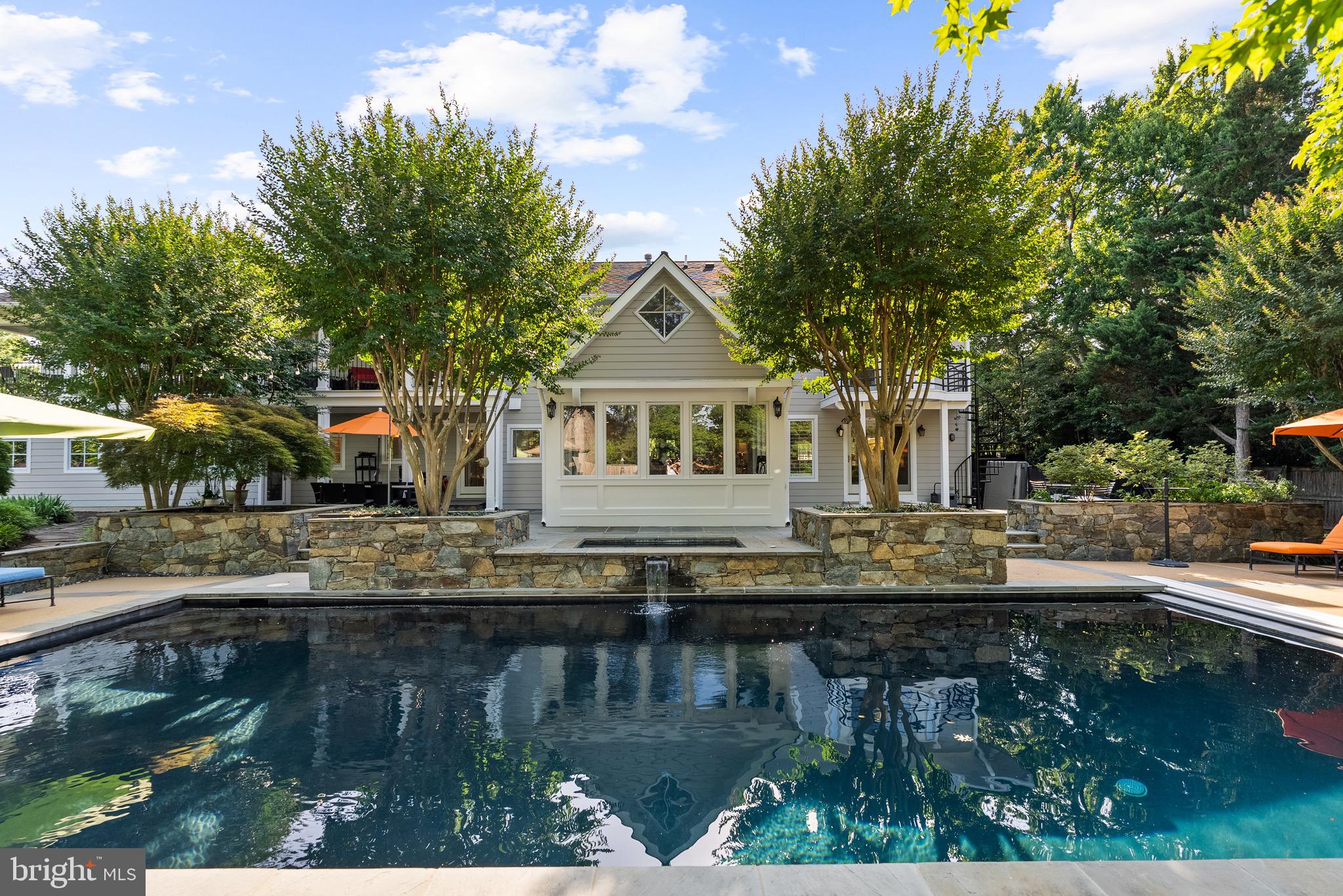 MALVERN HILL - Residential