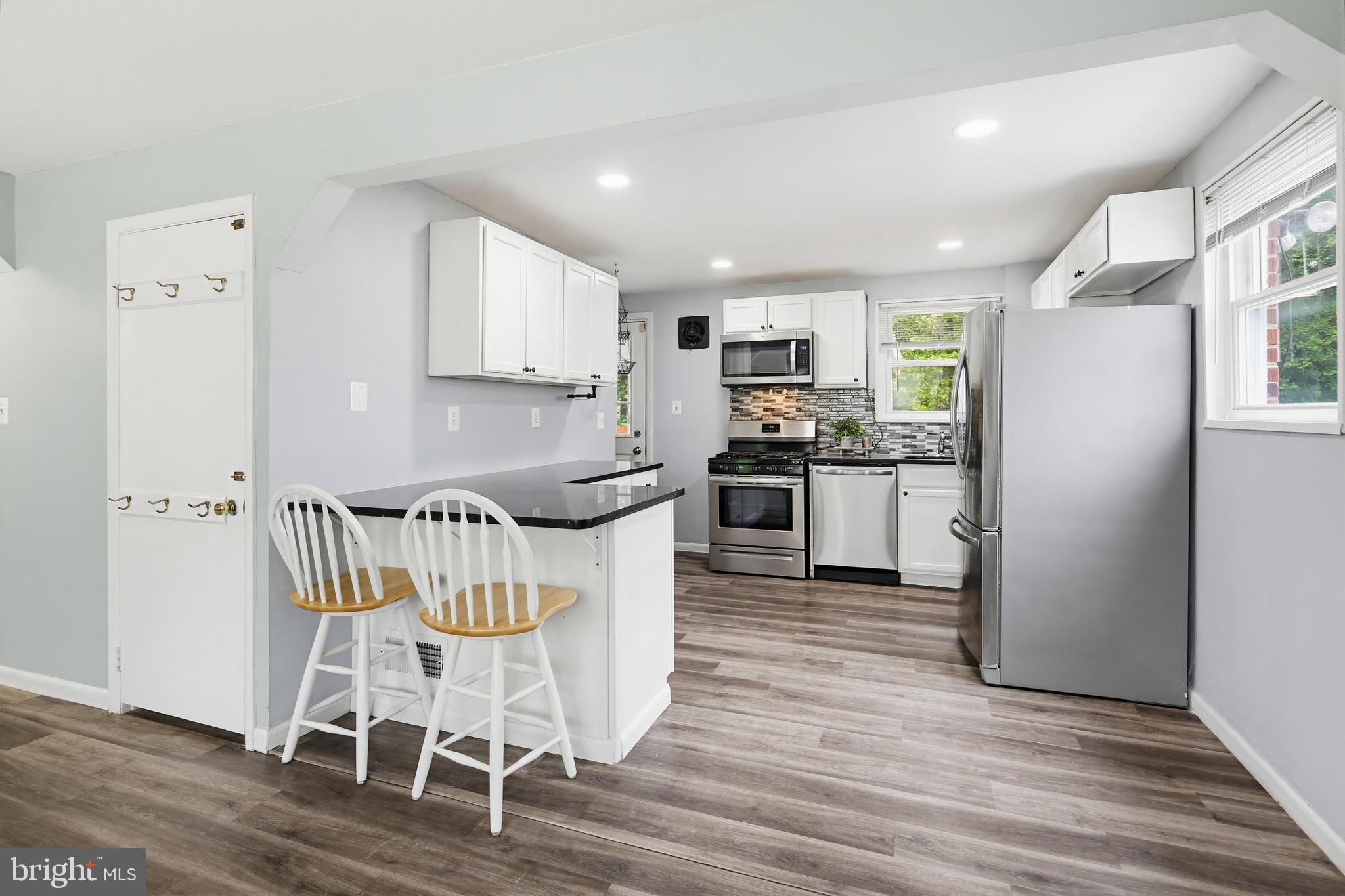 ADELPHI KNOLLS - Residential