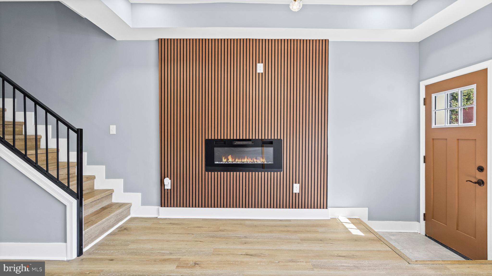 BROADWAY EAST - Residential