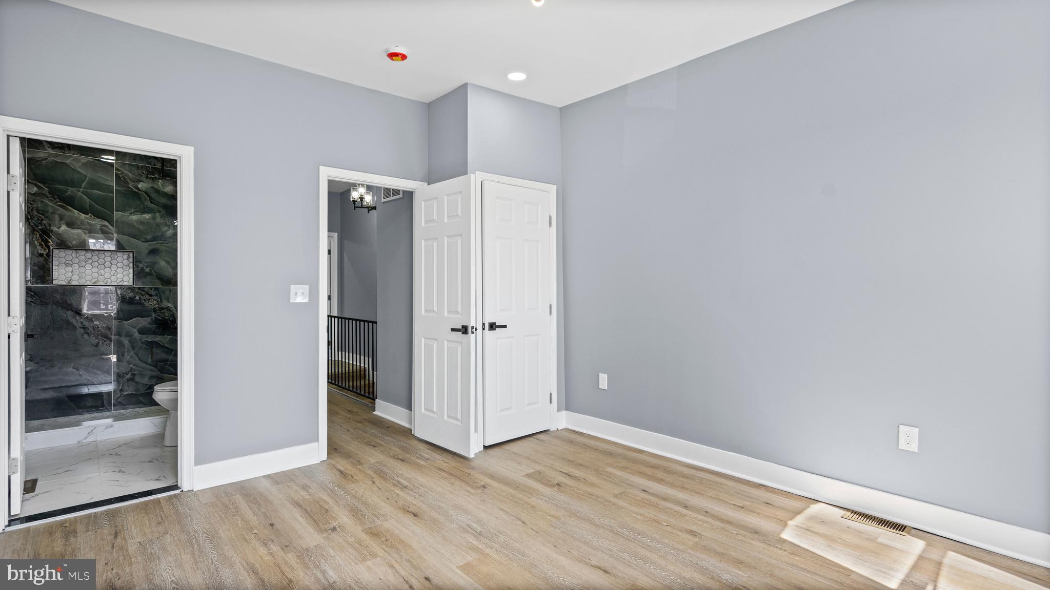 BROADWAY EAST - Residential