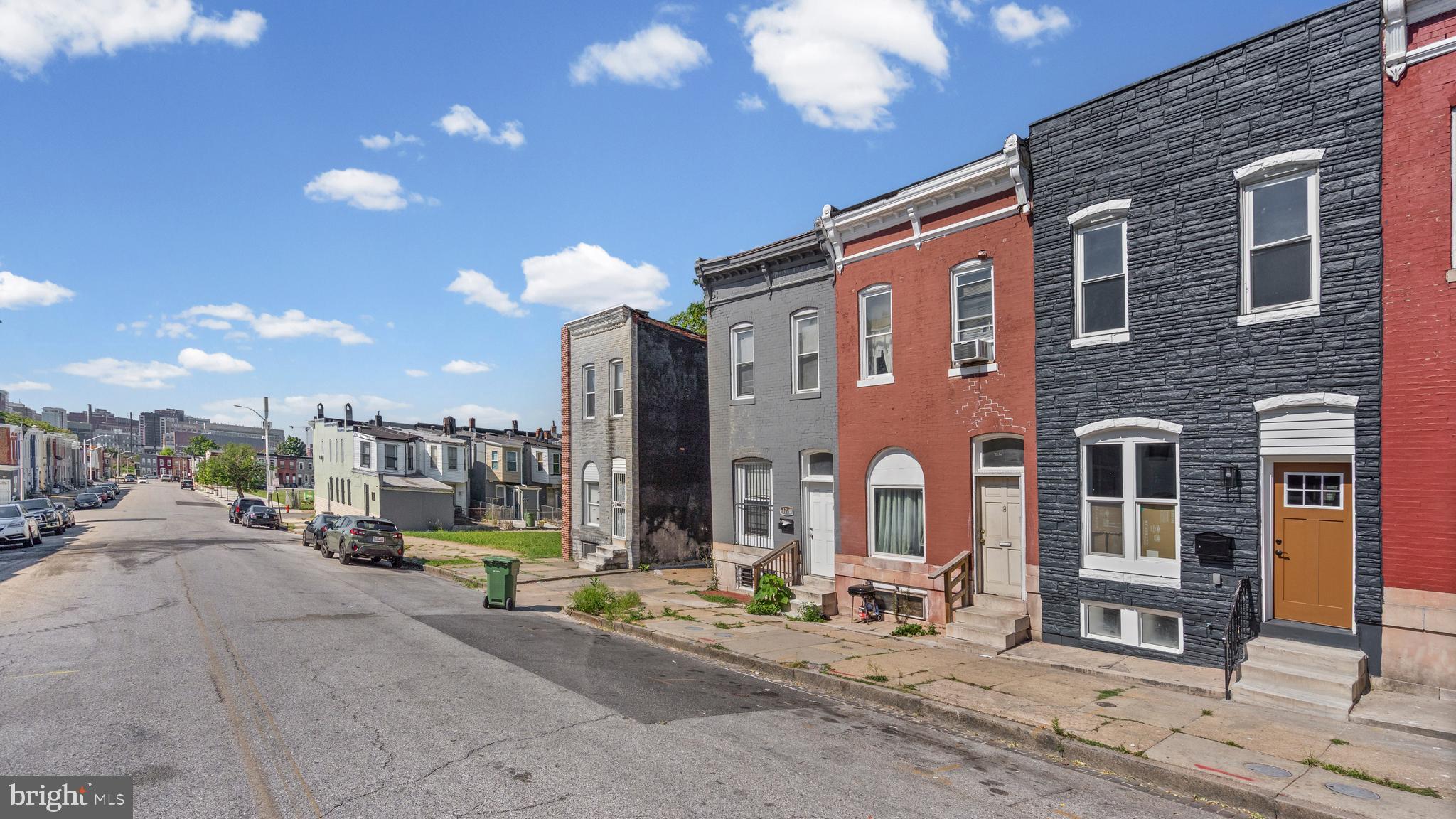 BROADWAY EAST - Residential
