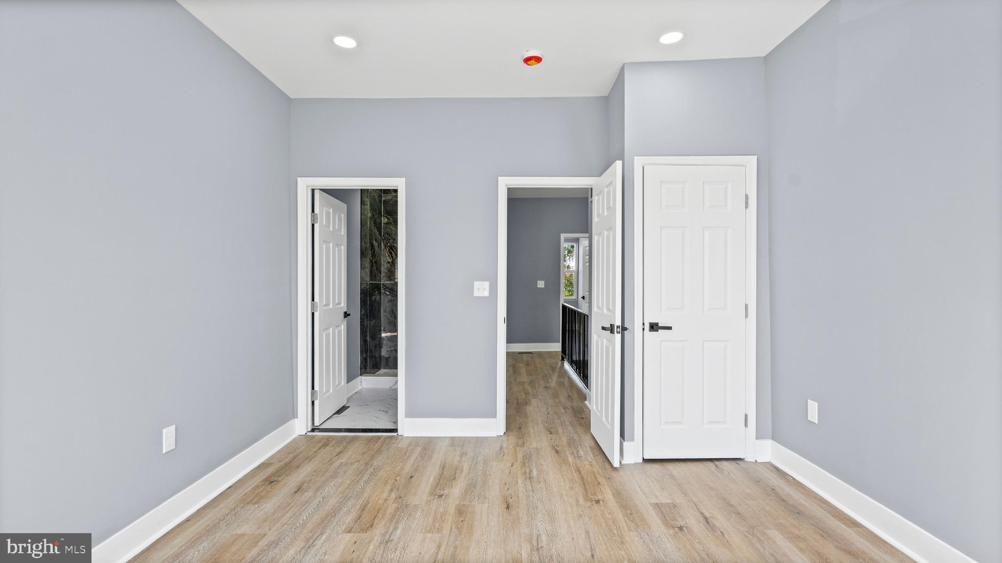 BROADWAY EAST - Residential
