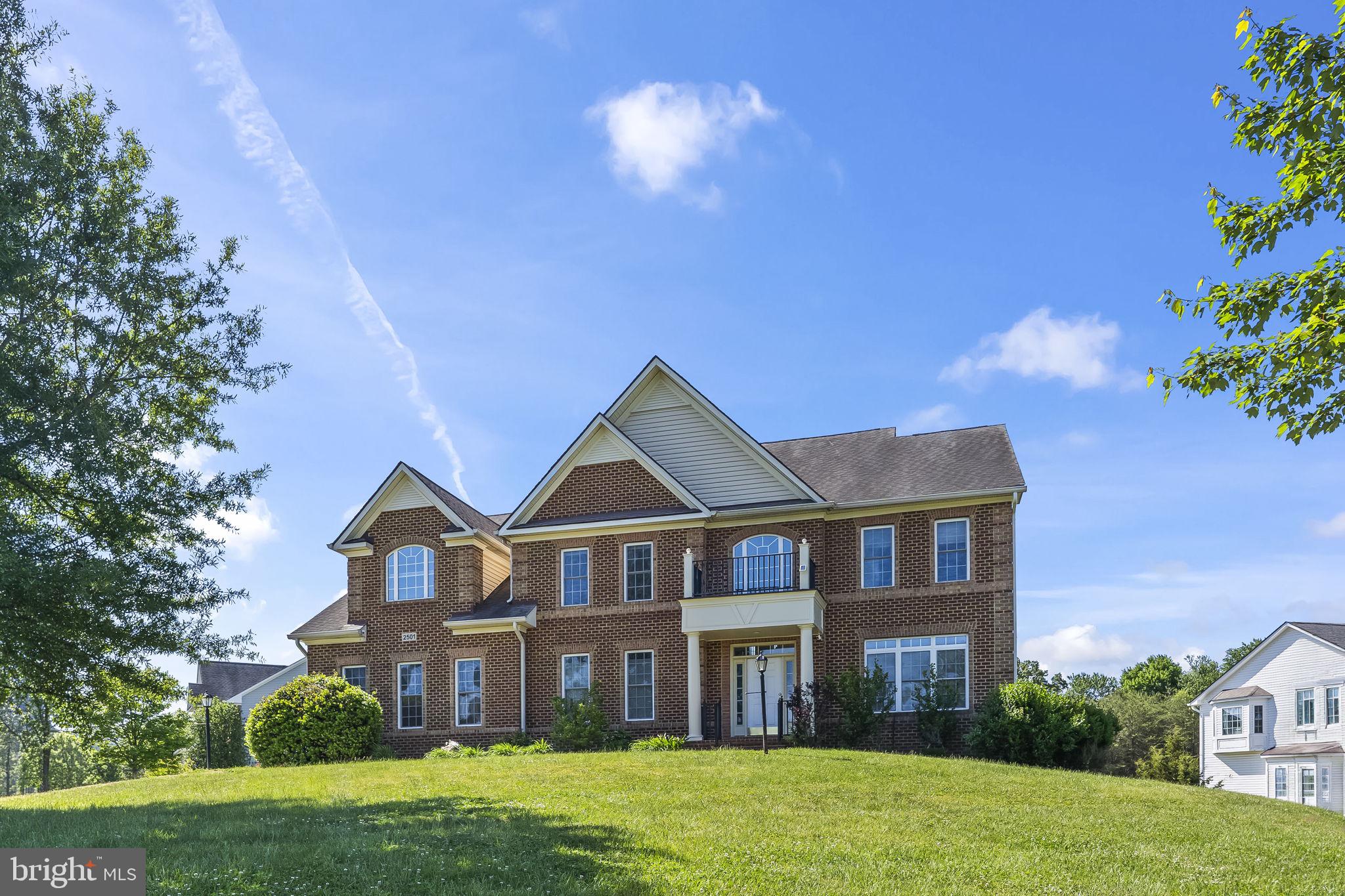 WASHINGTON OVERLOOK - Residential