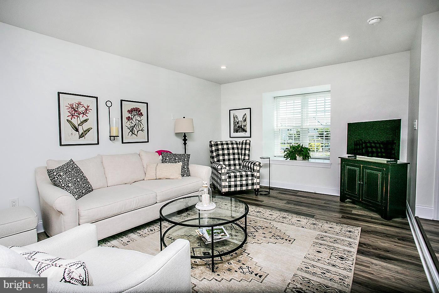 STUART CREEK FARMS - Residential