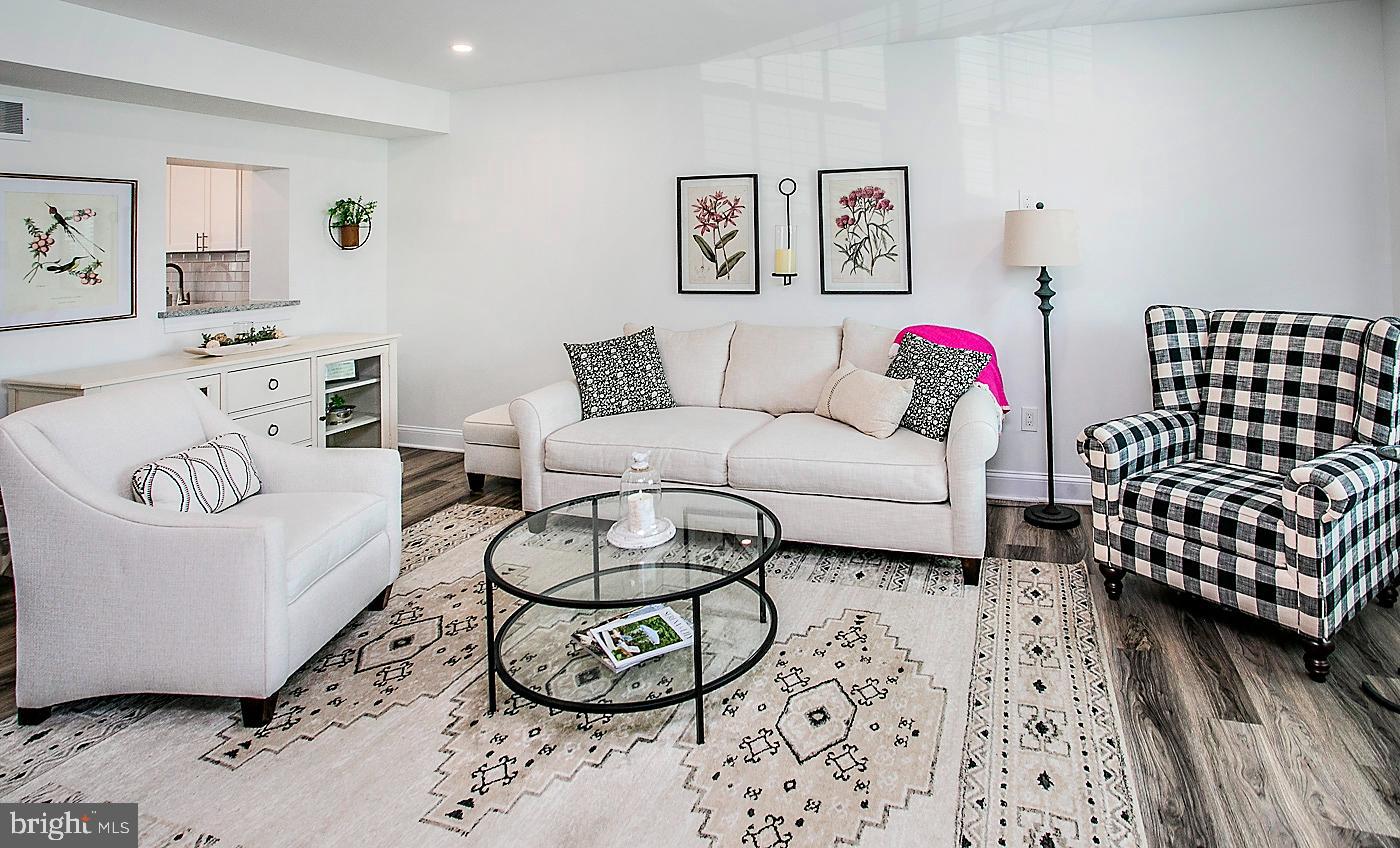 STUART CREEK FARMS - Residential