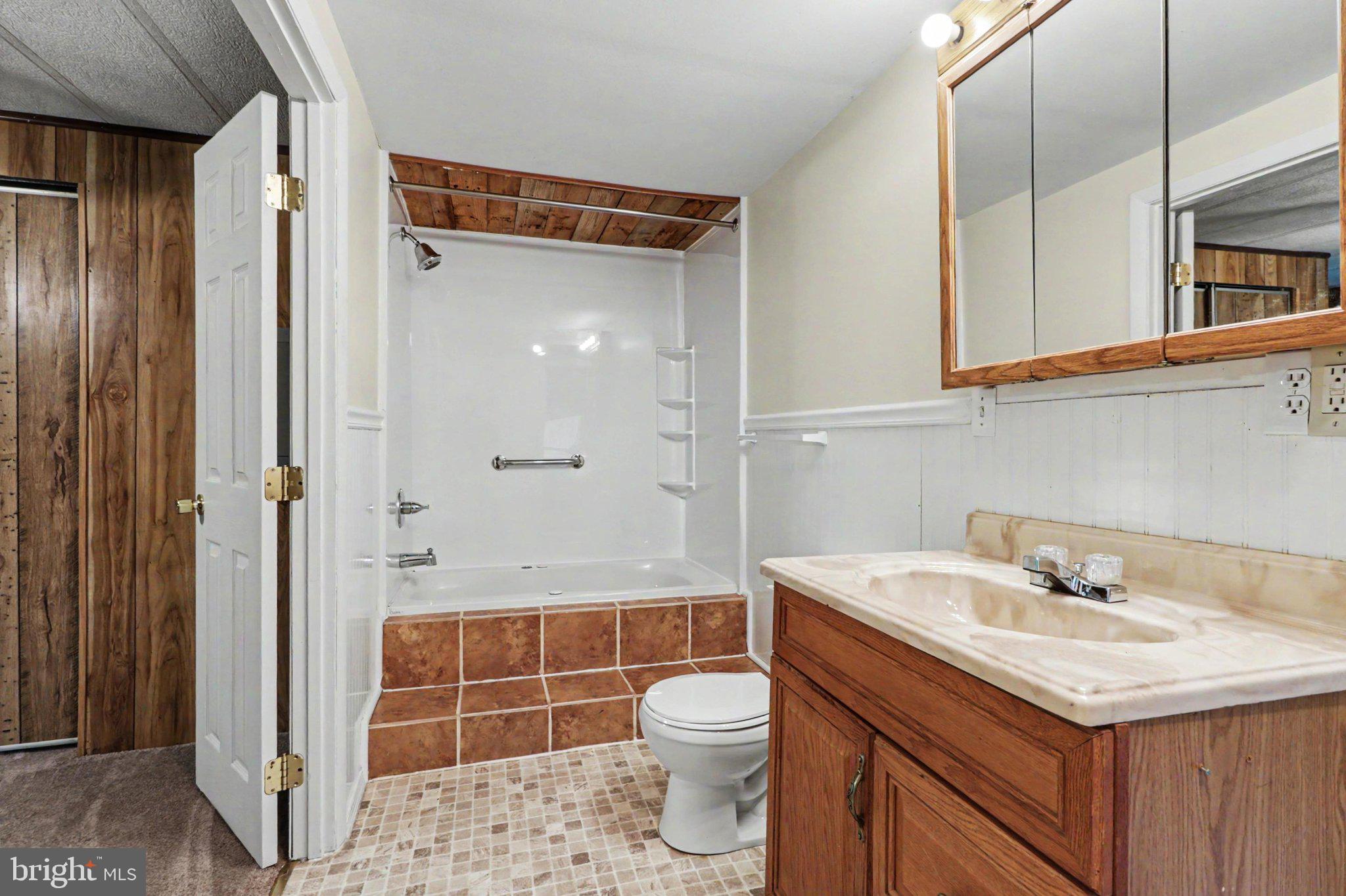 HALIFAX TOWNSHIP - Residential