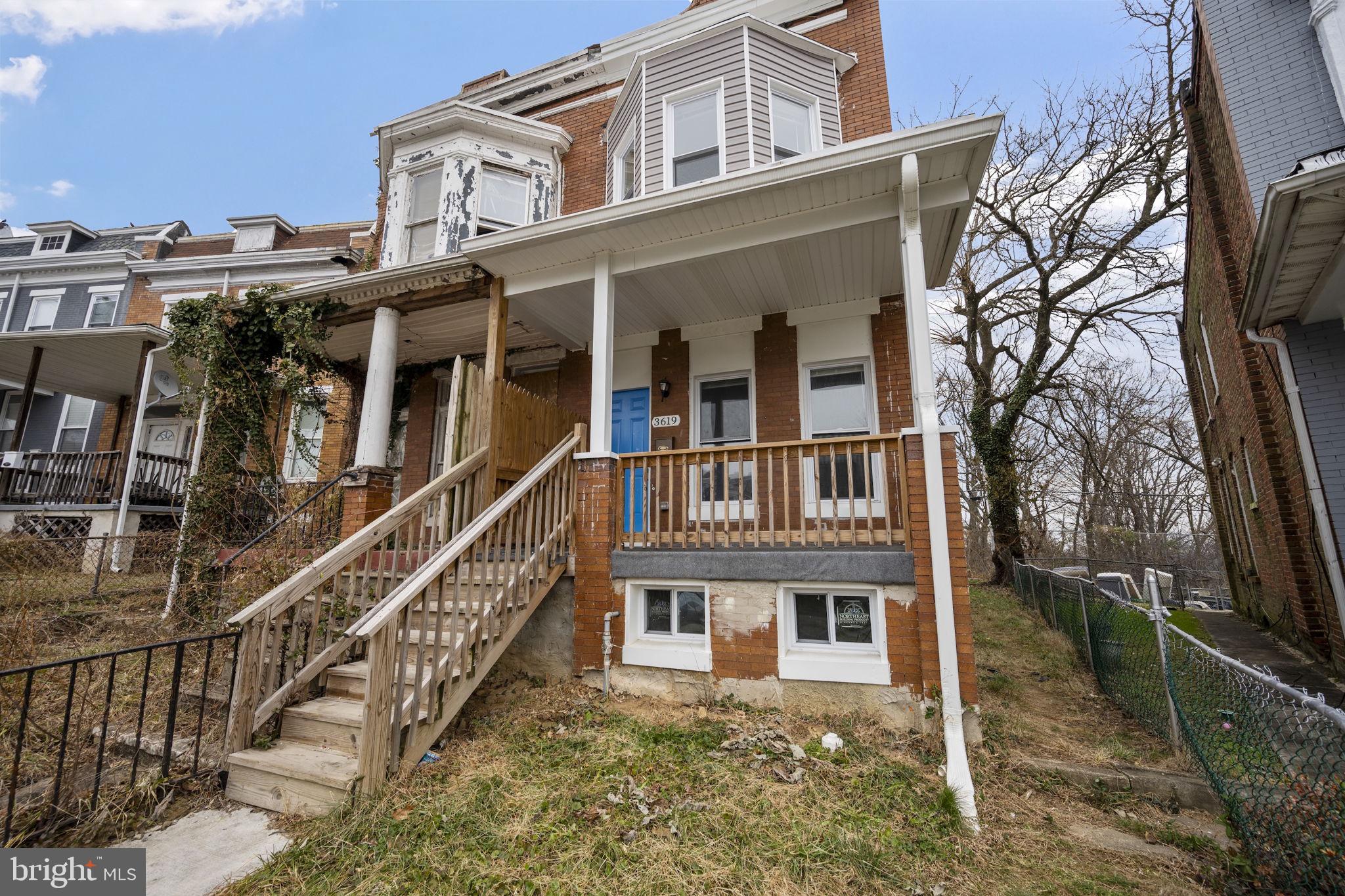 PARK CIRCLE - Residential