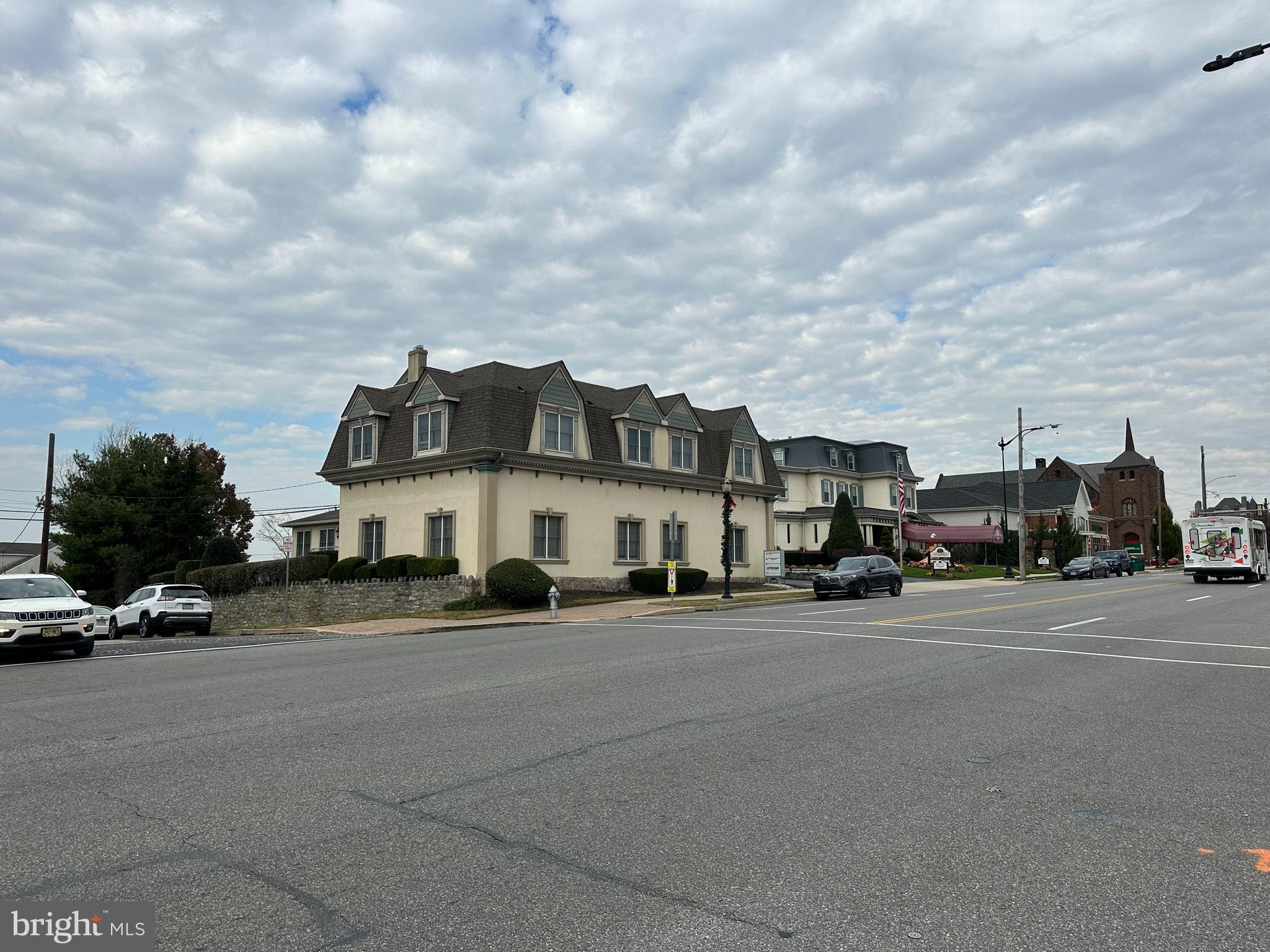 Location, location...Downtown Conshohocken beautiful 2nd floor walk up to a three private offices with a ADA powder room, stained glass  windows on all three sides. Small kitchenette with sink and small refrigerator.  Excellent condition. Available March 1st, 2024.  Landlord pays water, sewer and trash.  Tenant pays all metered utilities and their proportionate share of snow removal per event. (approximately 15% )