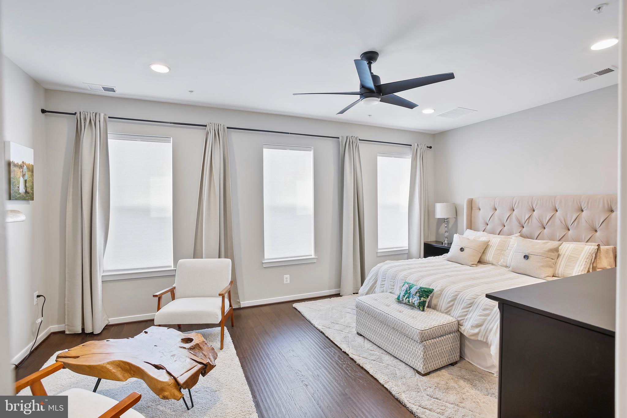 BRAMBLETON TOWN CENTER - Residential