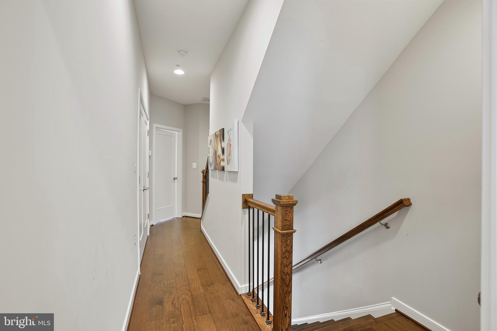 BRAMBLETON TOWN CENTER - Residential