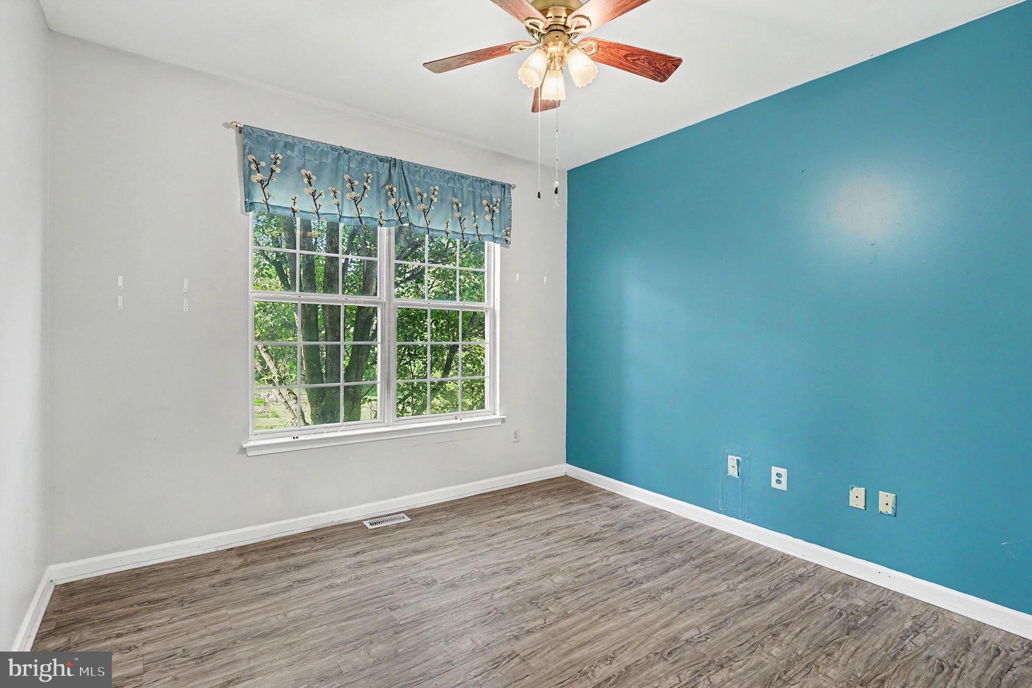 FAIRCREST ESTATES - Residential