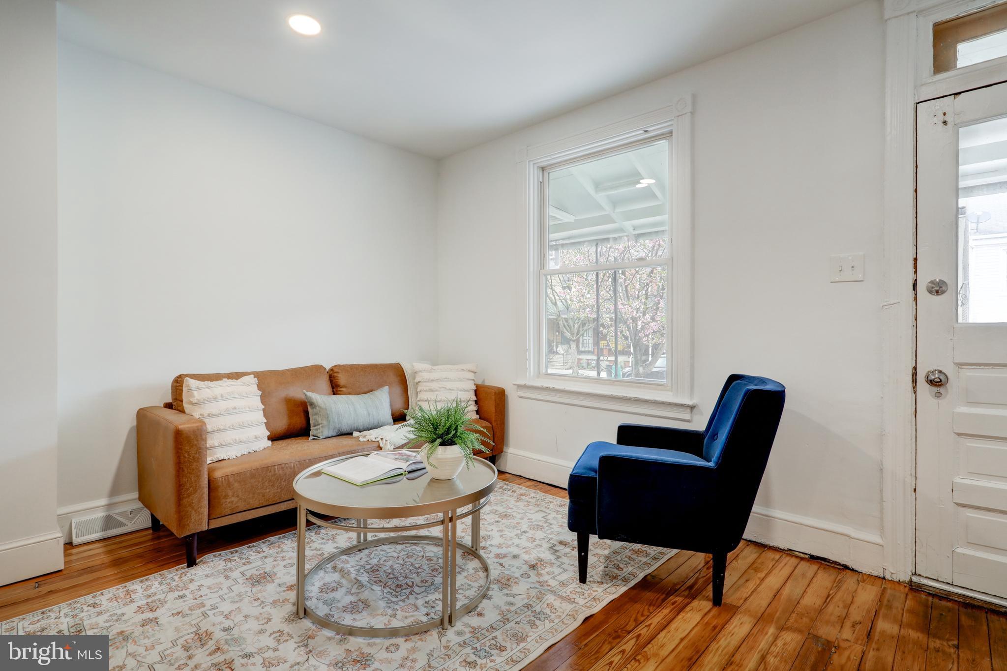 LANCASTER - Residential