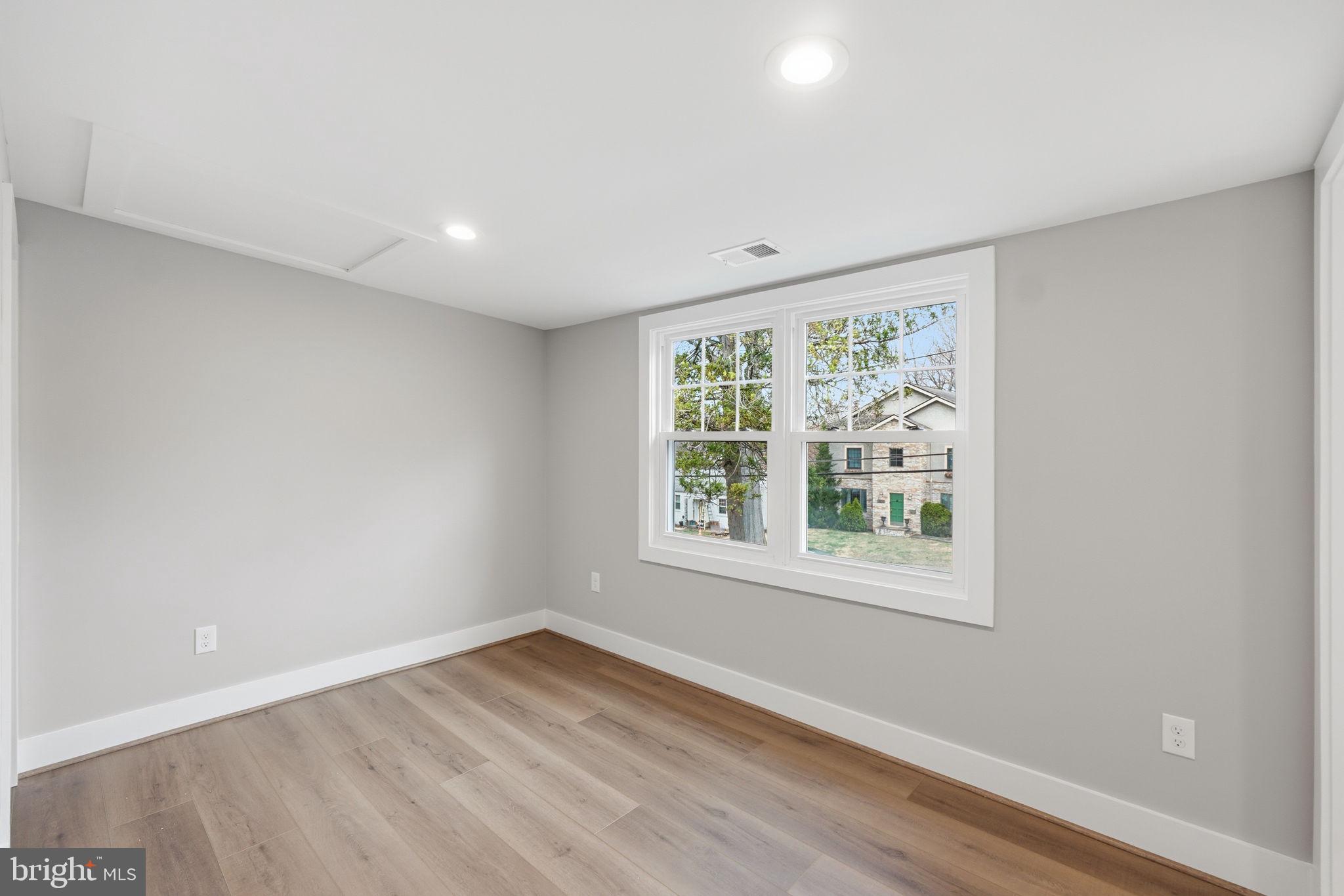 PARKWOOD - Residential