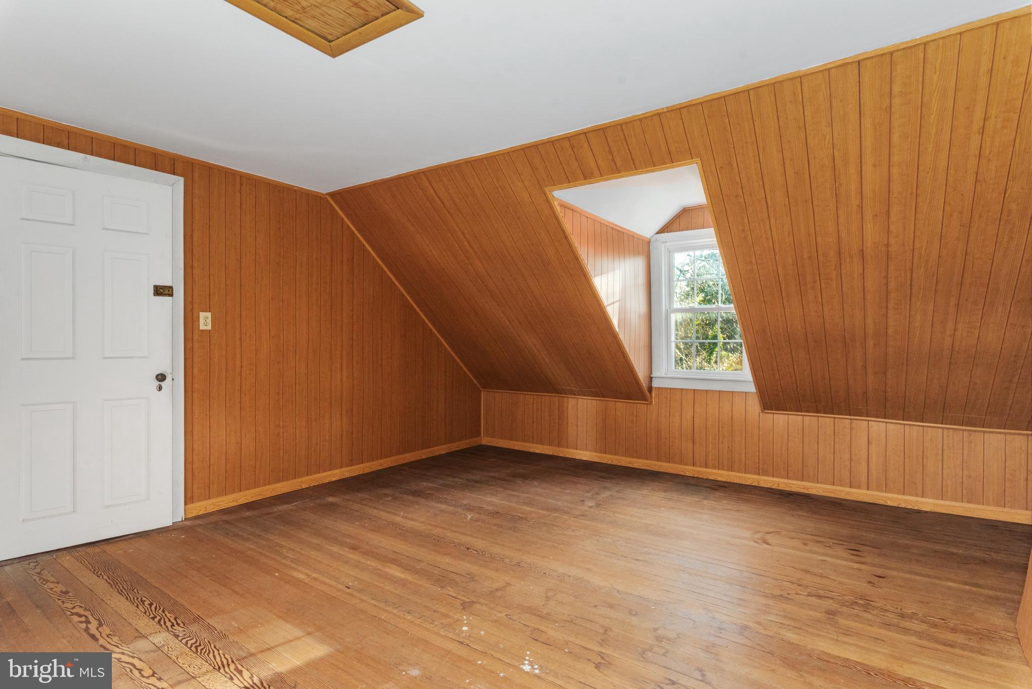 WARDOUR - Residential