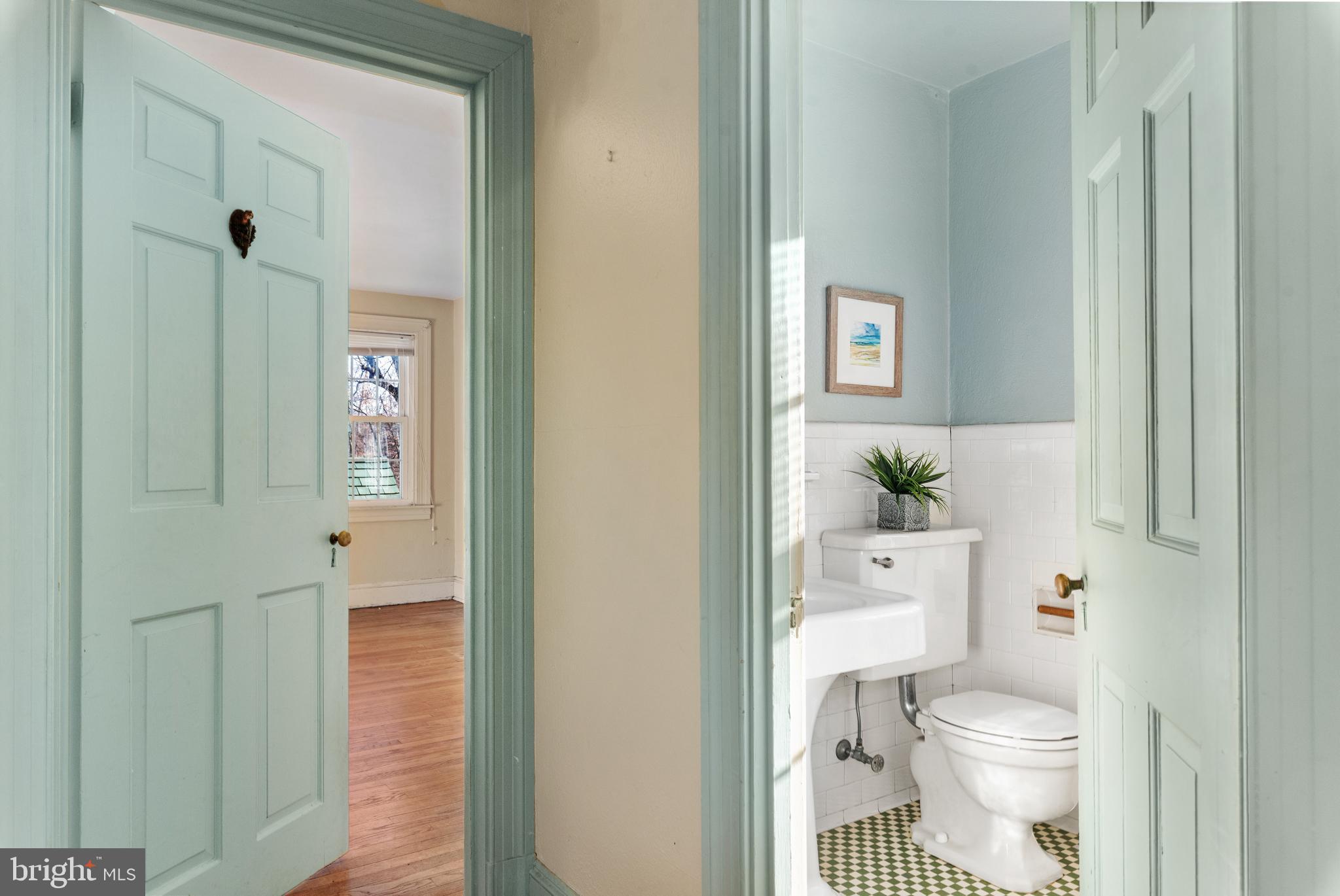WARDOUR - Residential