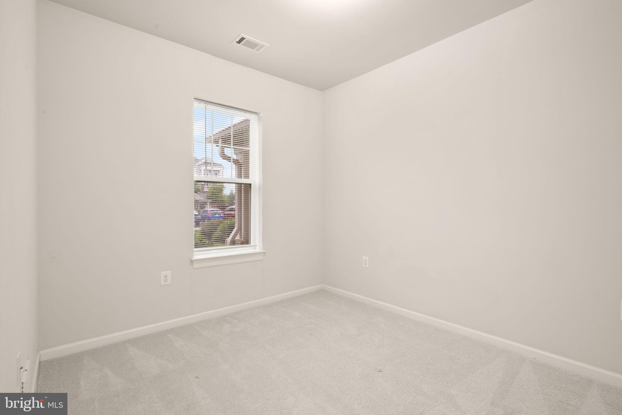 POTOMAC GREEN BY DEL WEBB - Residential