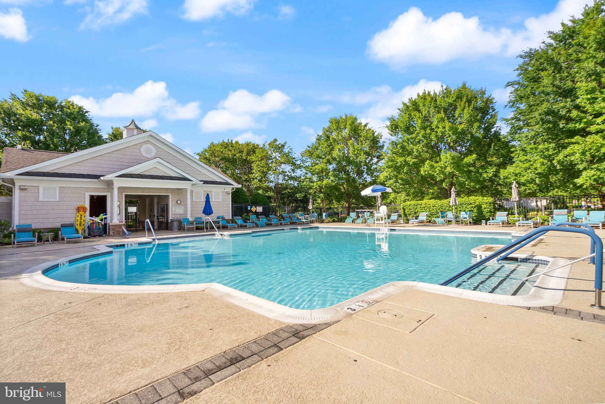 POTOMAC GREEN BY DEL WEBB - Residential