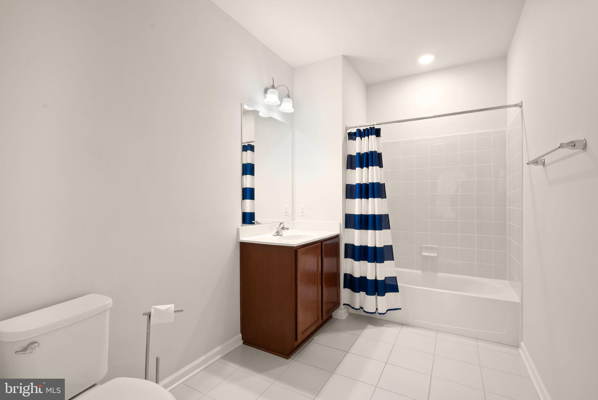POTOMAC GREEN BY DEL WEBB - Residential