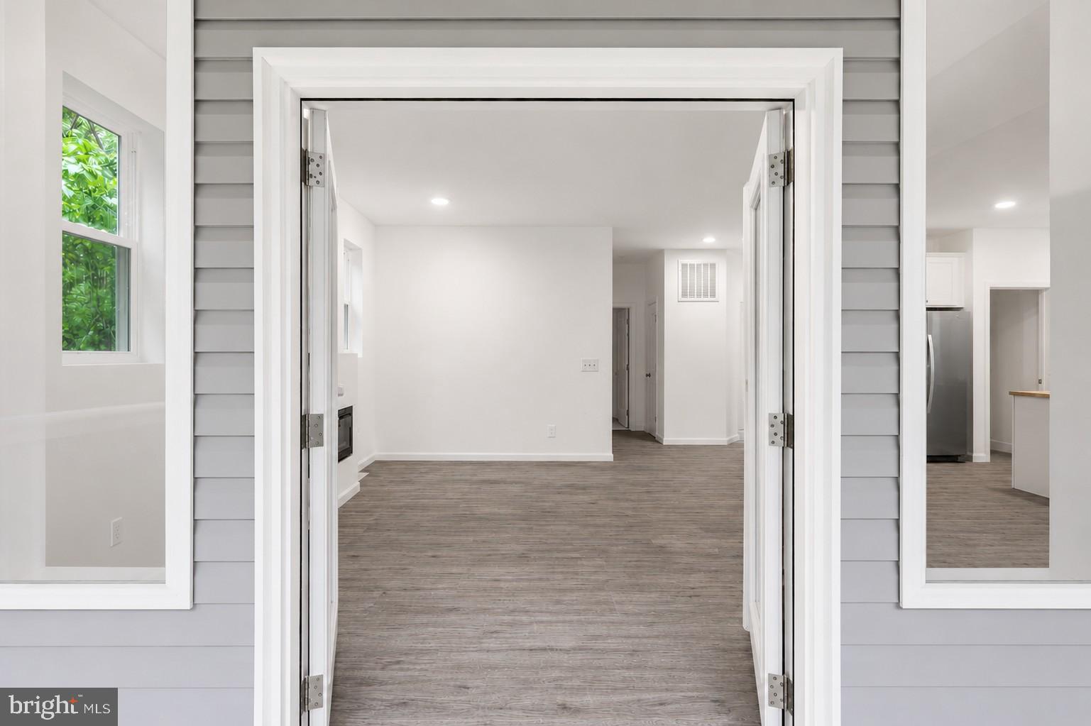 LAKE HOLIDAY ESTATES - Residential