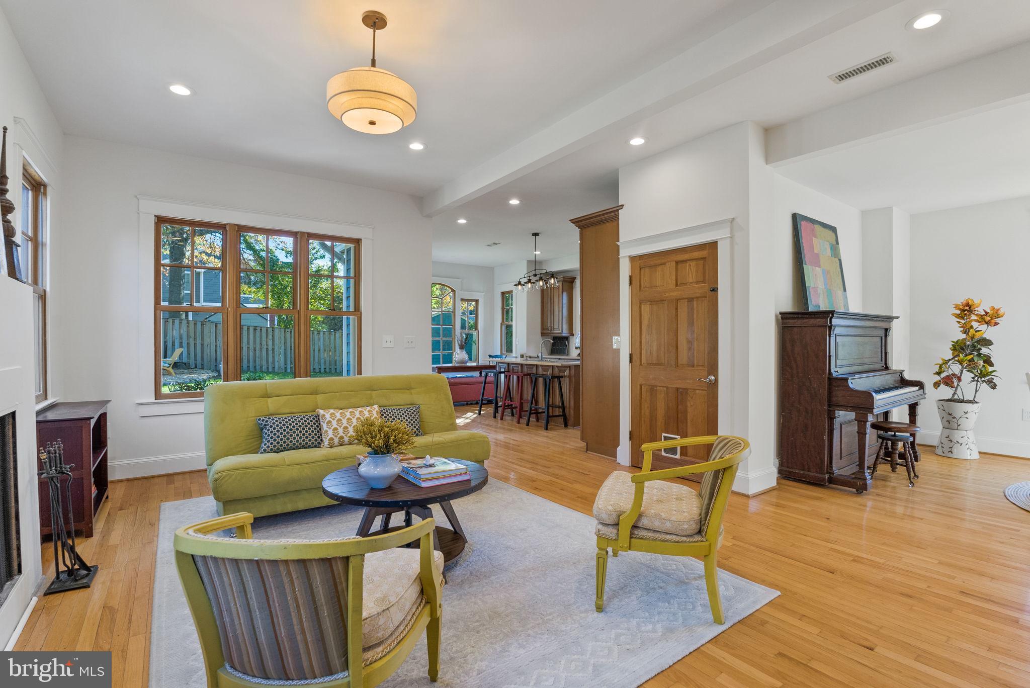 BRADDOCK HEIGHTS - Residential