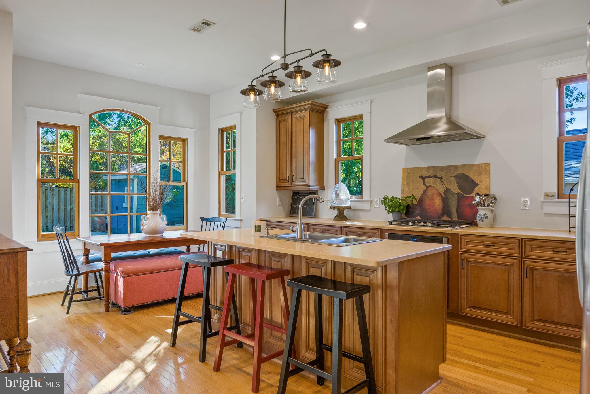 BRADDOCK HEIGHTS - Residential