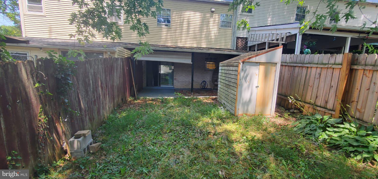 MOUNT PARK - Residential