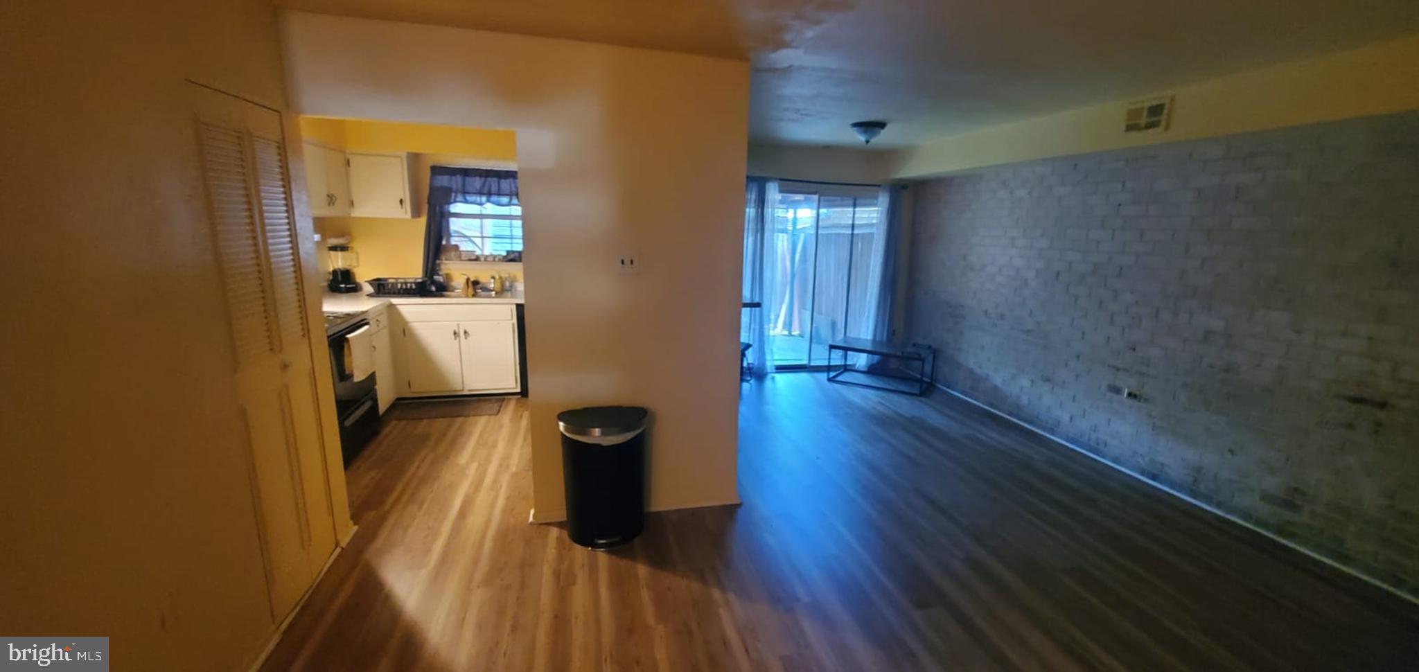MOUNT PARK - Residential