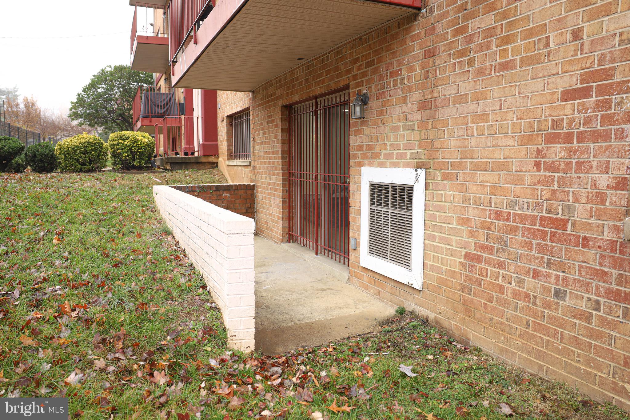 DEANWOOD - Residential