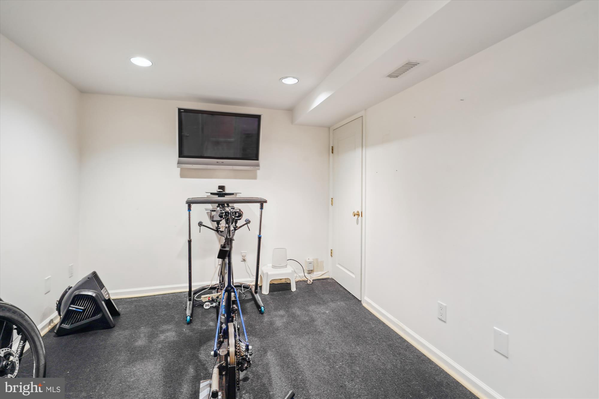 GLEN ECHO HEIGHTS - Residential