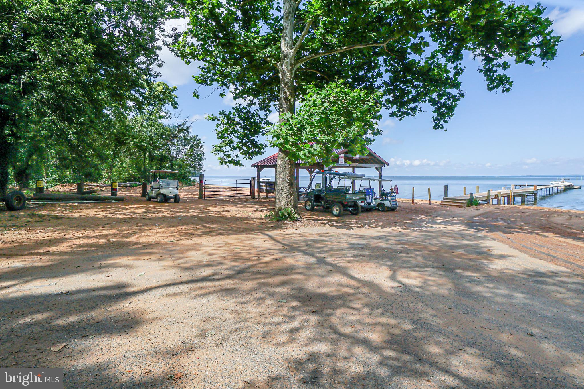 RED POINT BEACH - Residential