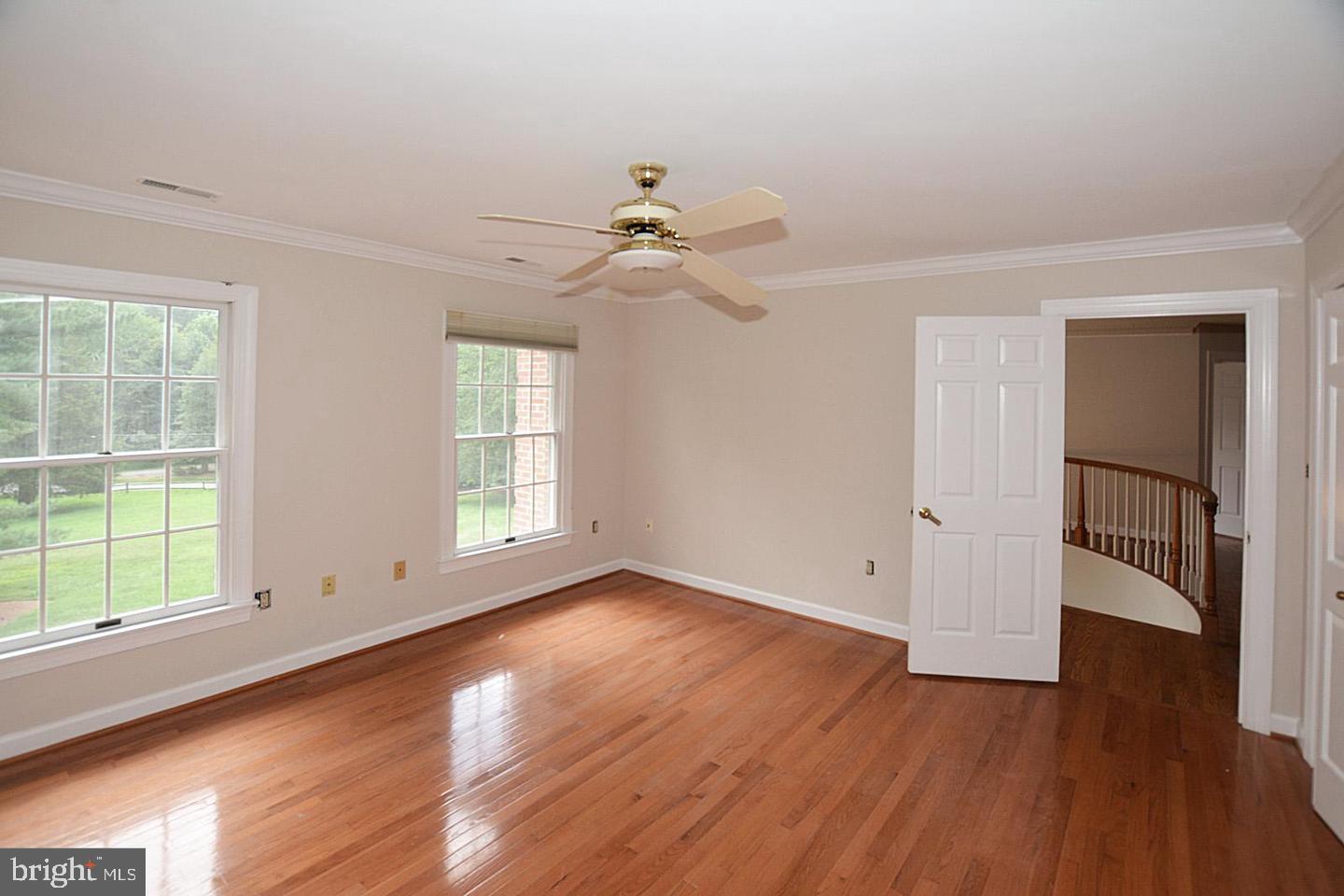 FORESTVILLE - Residential
