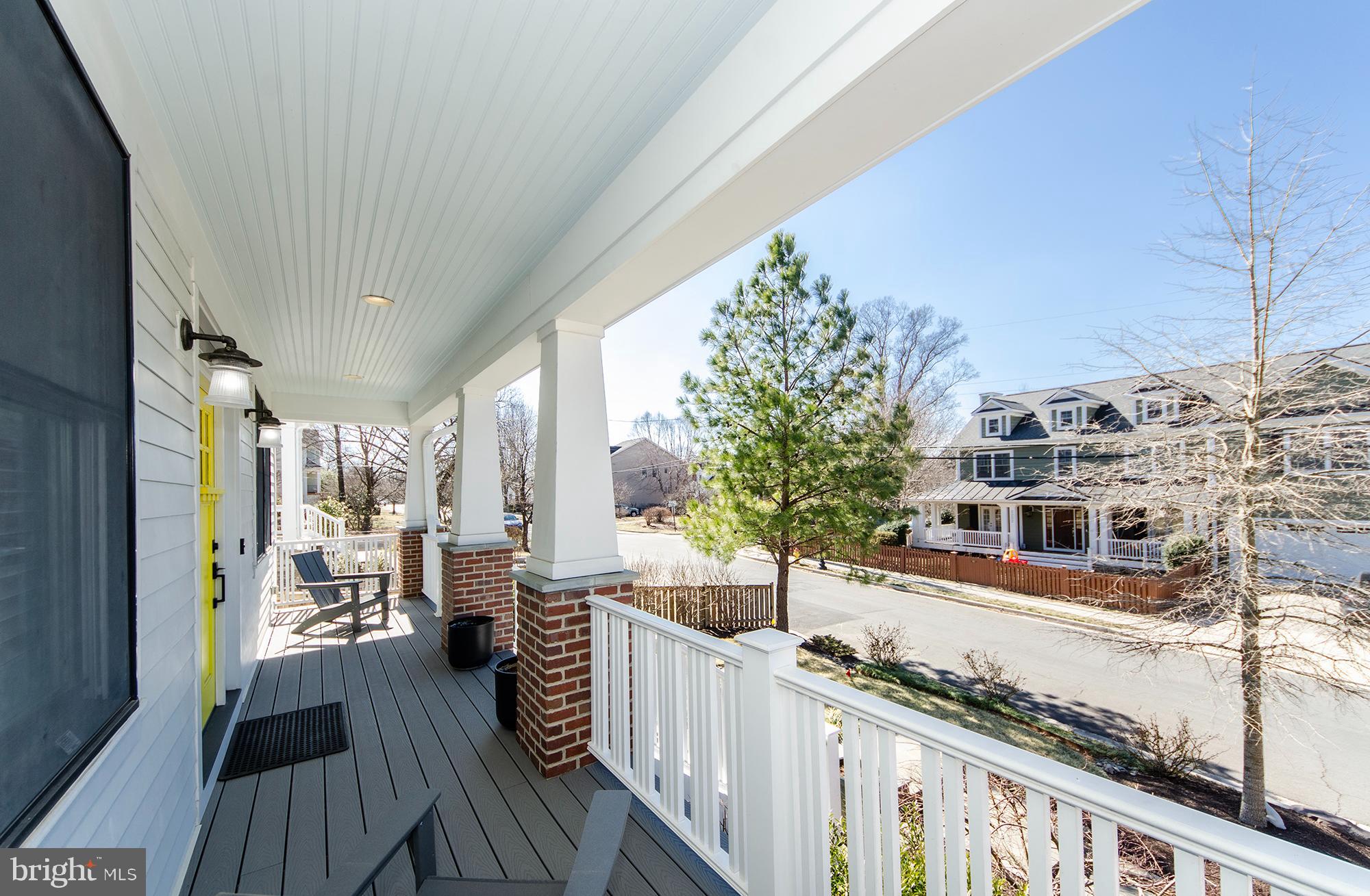 OVER LEE KNOLLS - Residential