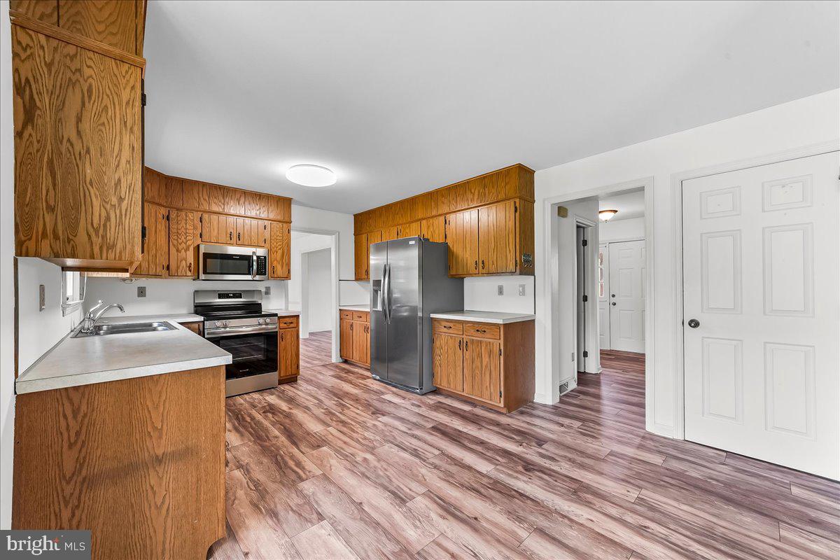 HILLS OVER PRATTS - Residential